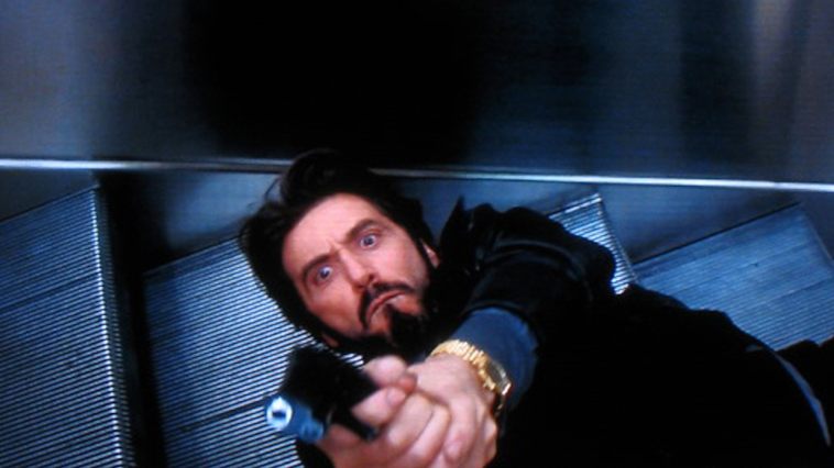Atrapado por su pasado (1993) Atrapado por su pasado (1993)